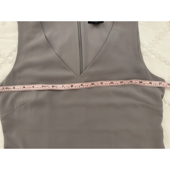 Tahari Grey Sleeveless Dress Sz 4 Fringe Short Neutral Classic Simple Workwear - Picture 12 of 14